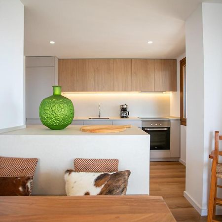 Beachfront Holiday Apartment Lotja 7 - Grupo Berna Colonia de Sant Jordi Exteriör bild