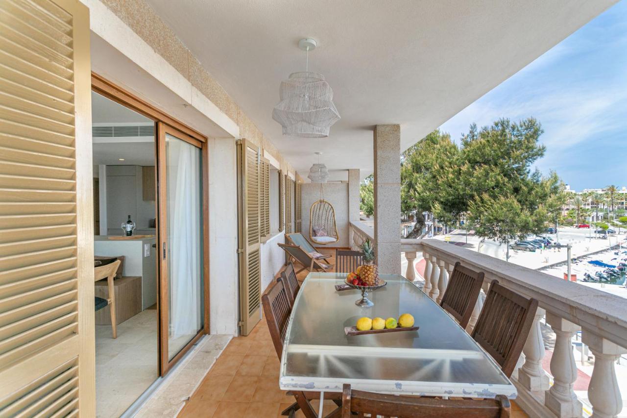 Beachfront Holiday Apartment Lotja 7 - Grupo Berna Colonia de Sant Jordi Exteriör bild